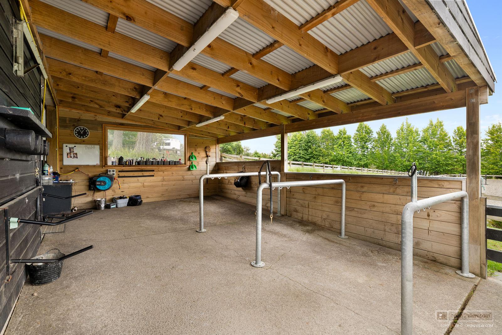 Slider image of 39 Glenmore Road, Auckland