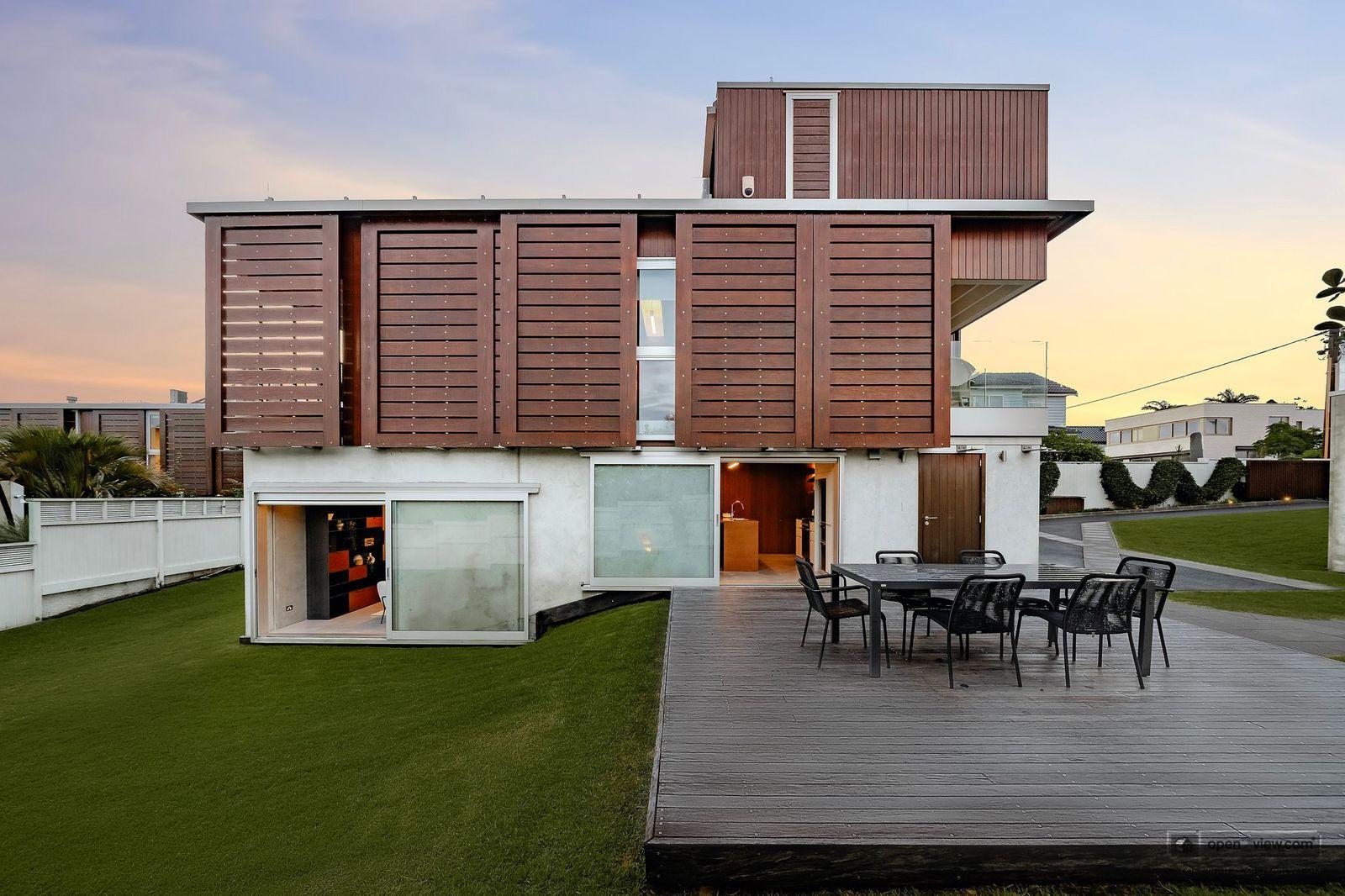 Slider image of 25-27 William Street, Auckland