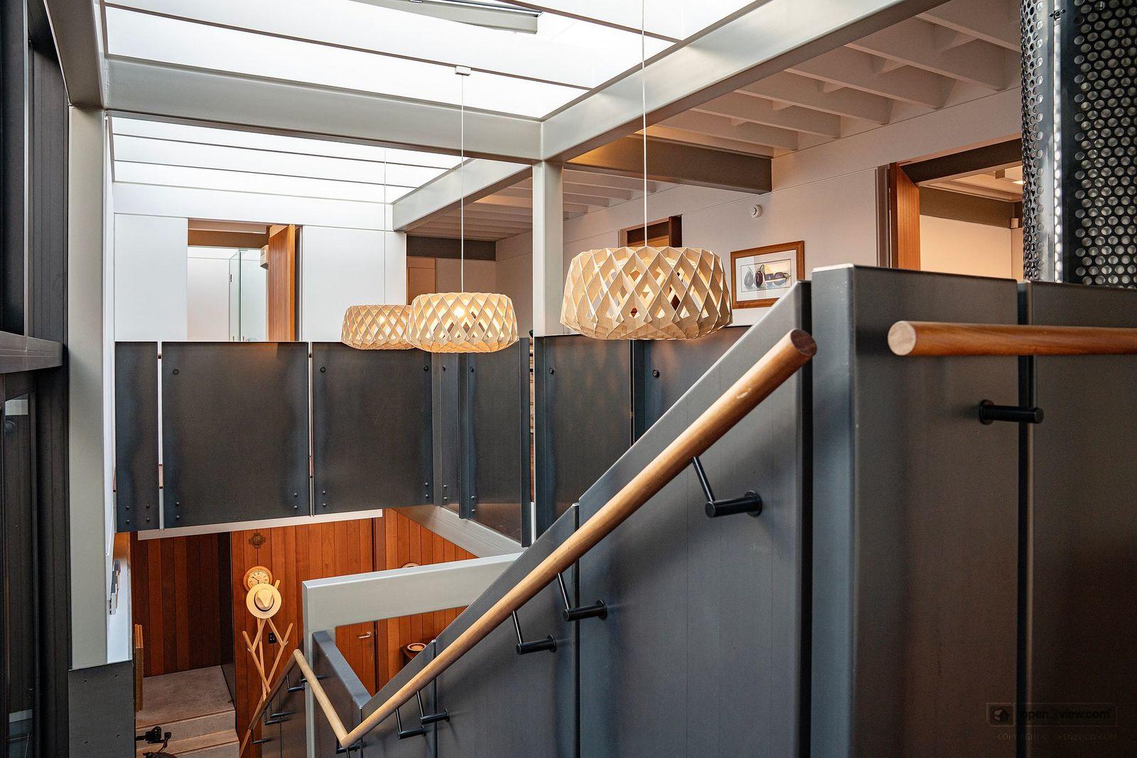 Slider image of 25-27 William Street, Auckland