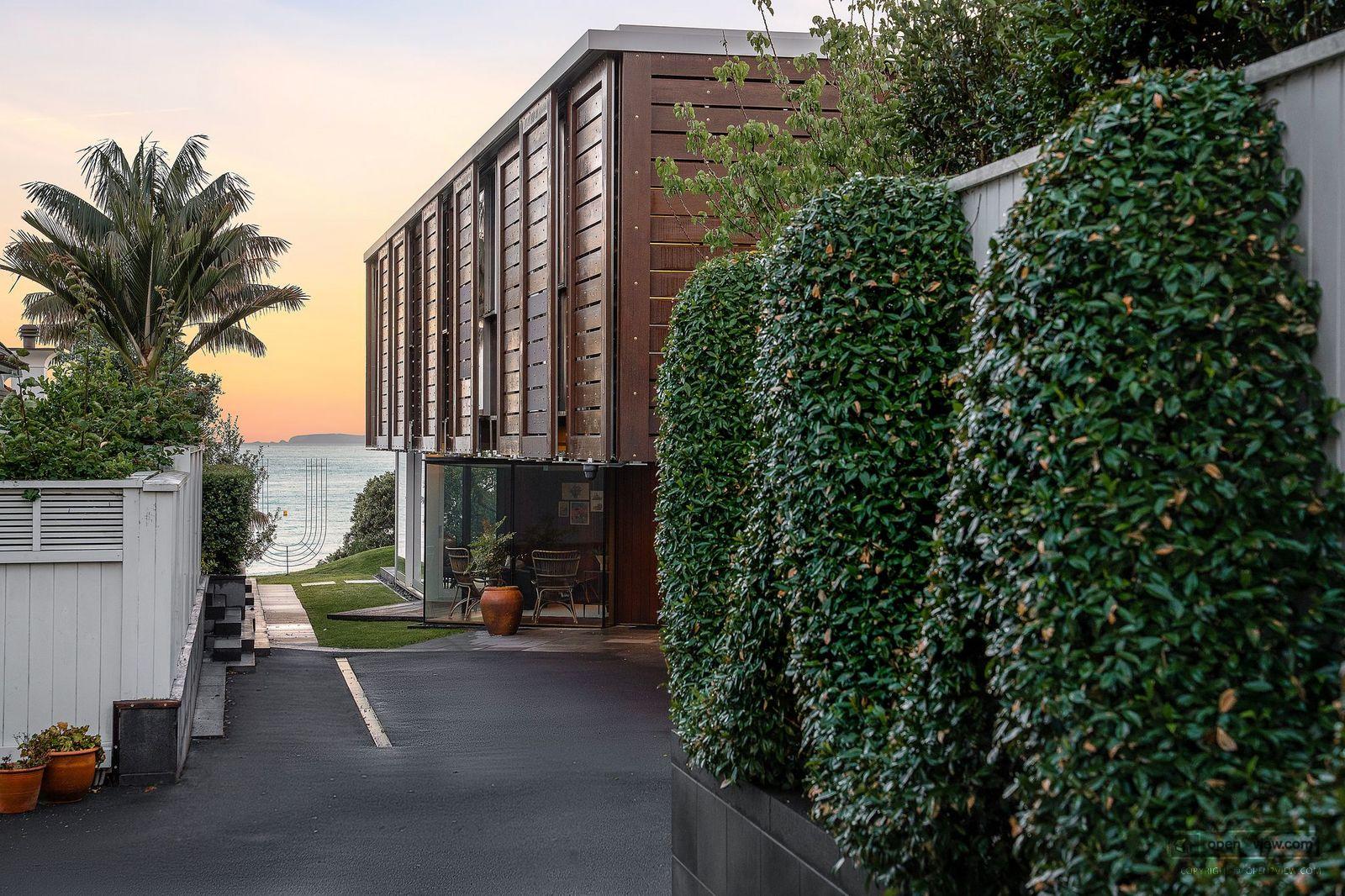 Slider image of 25-27 William Street, Auckland