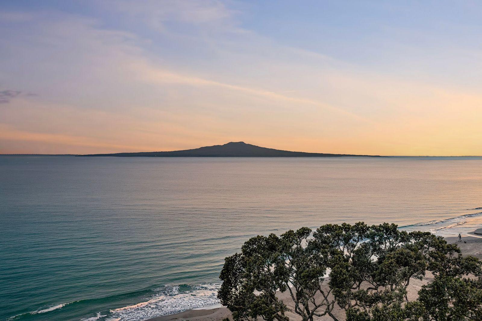 Slider image of 25-27 William Street, Auckland