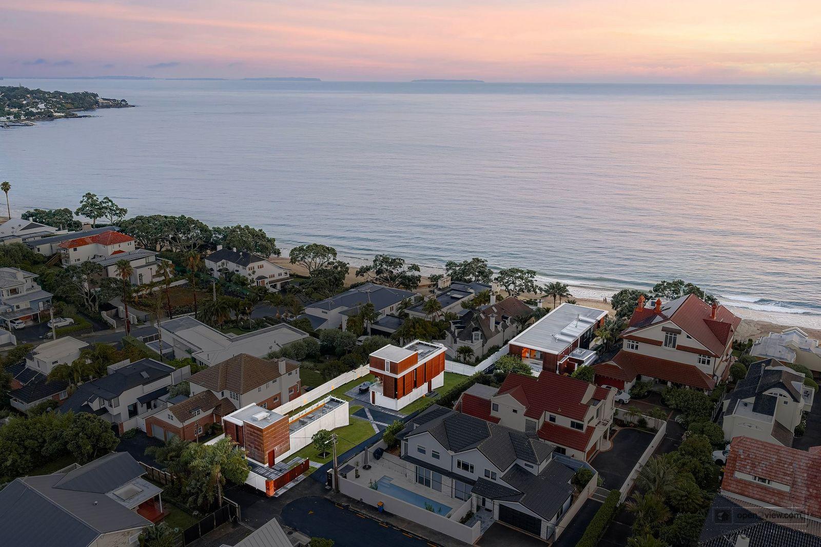 Slider image of 25-27 William Street, Auckland