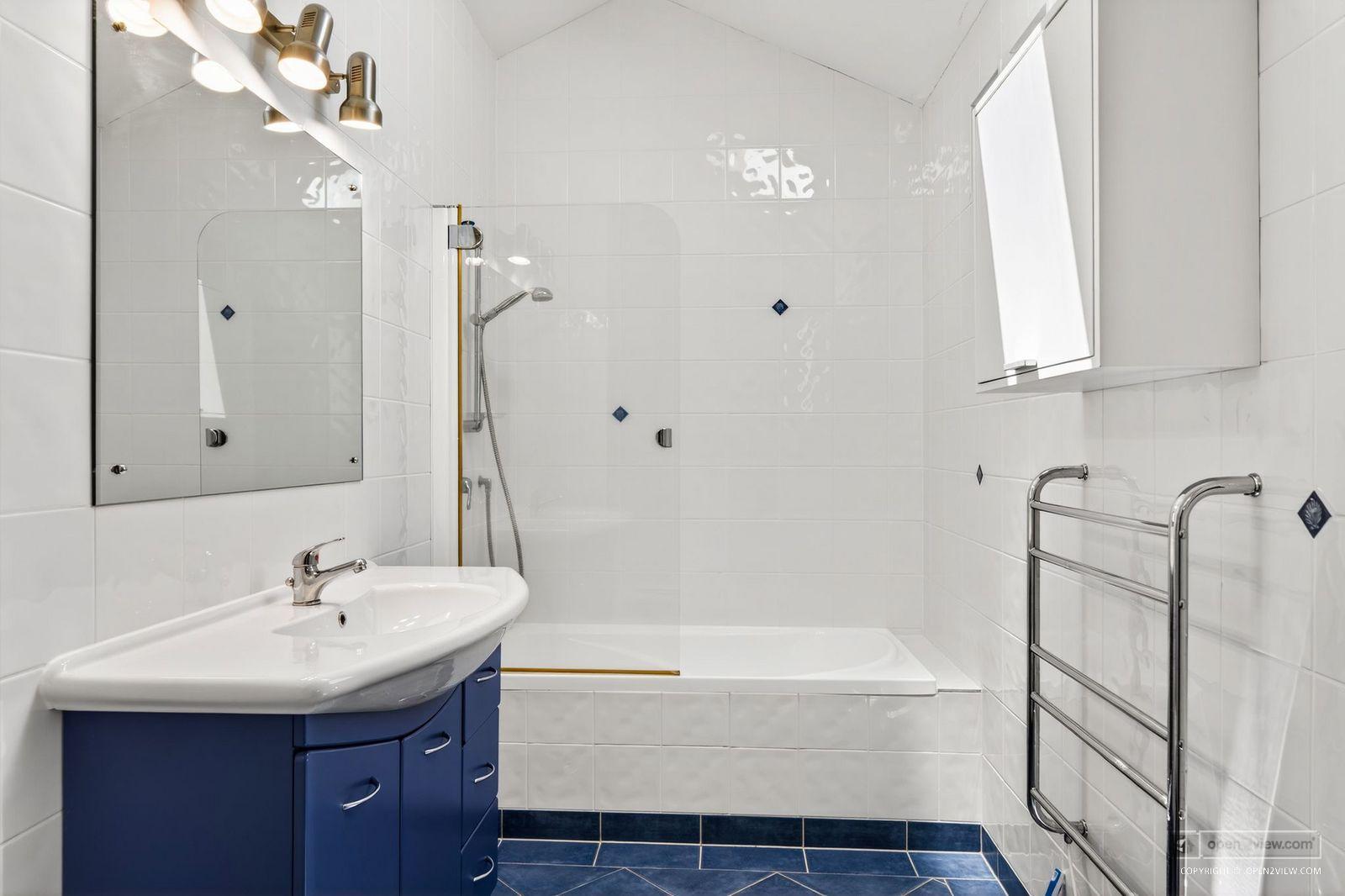 Slider image of 11 Audrey Road, Auckland