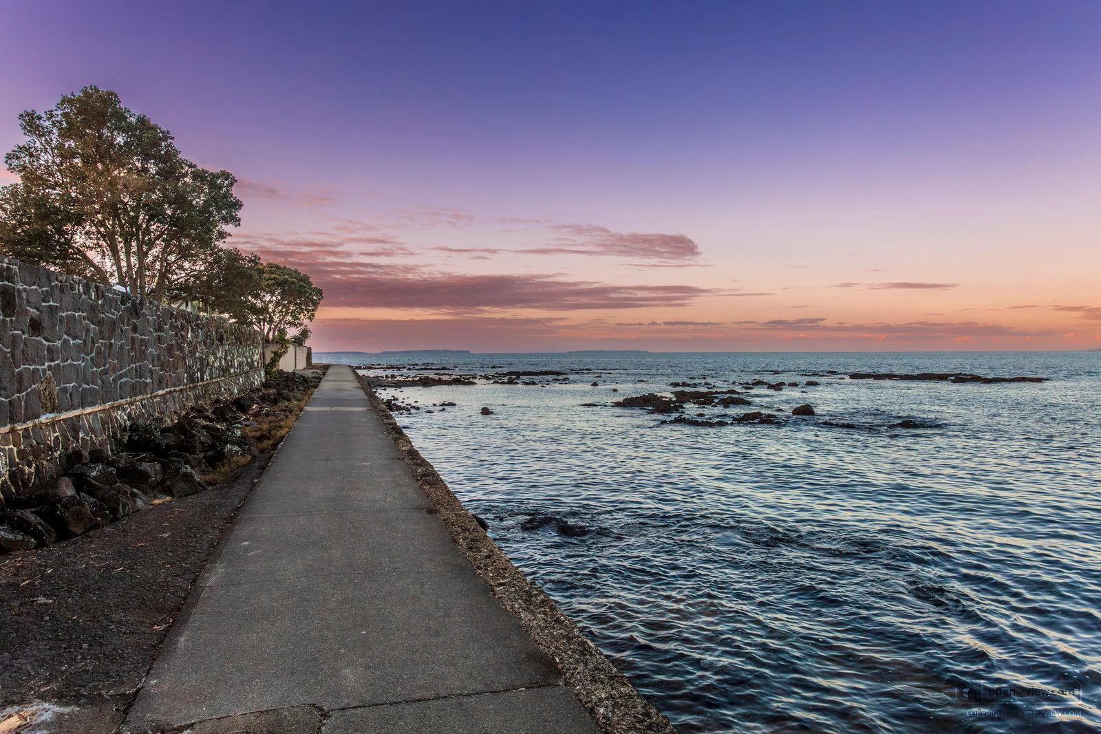 Slider image of 11 Audrey Road, Auckland