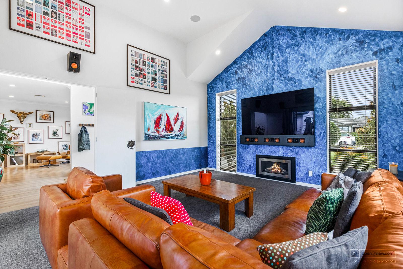 Slider image of 45 Pohutukawa Parade, Auckland