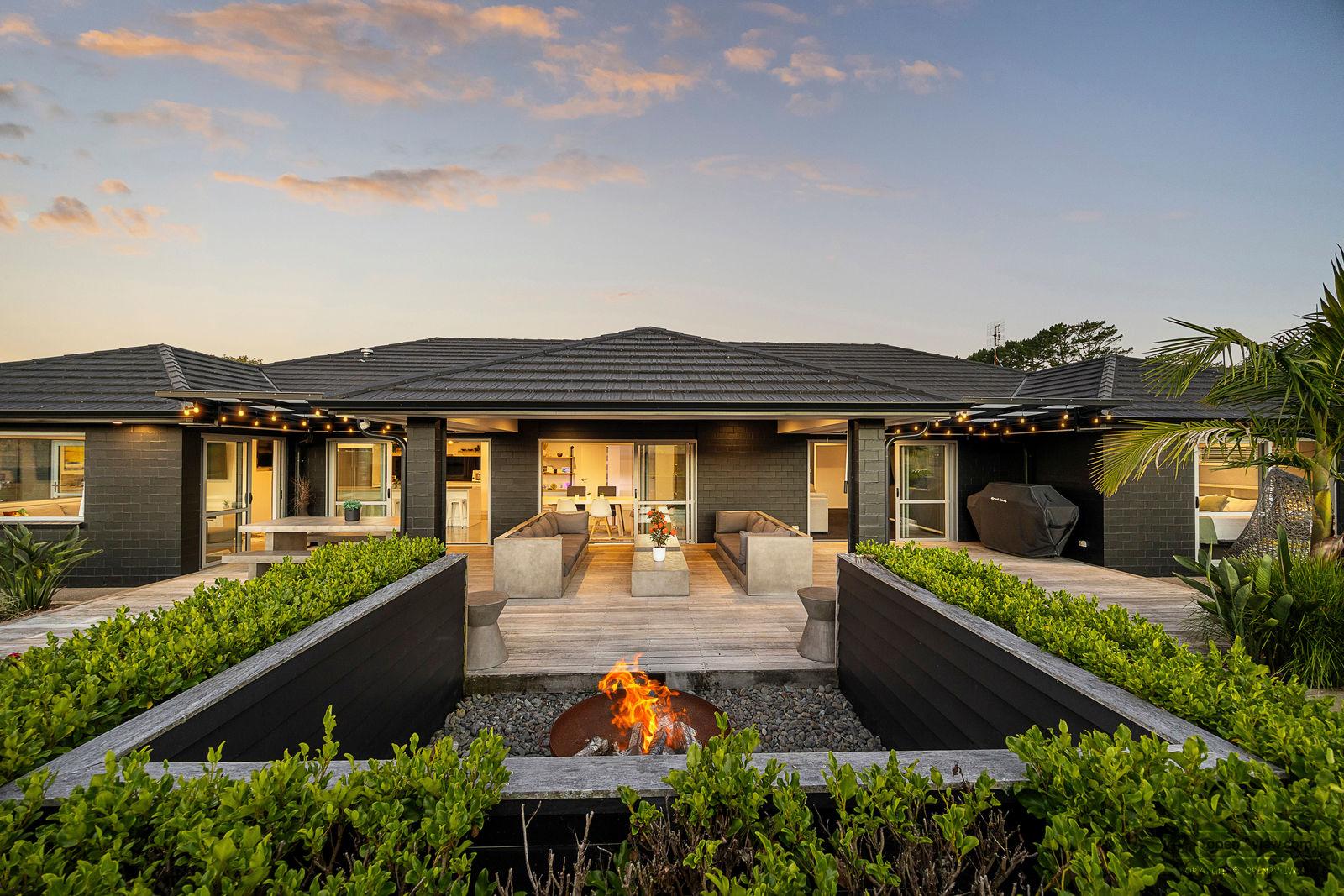 Featured image of 583 State Highway 16, Auckland