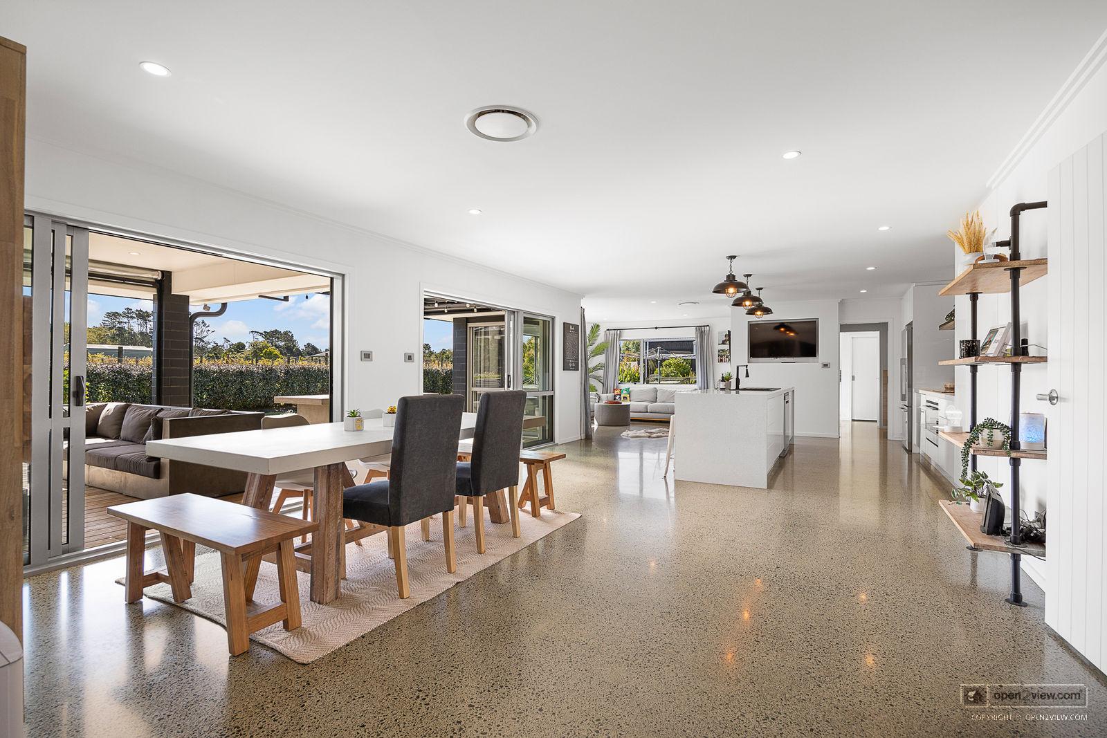 Slider image of 583 State Highway 16, Auckland