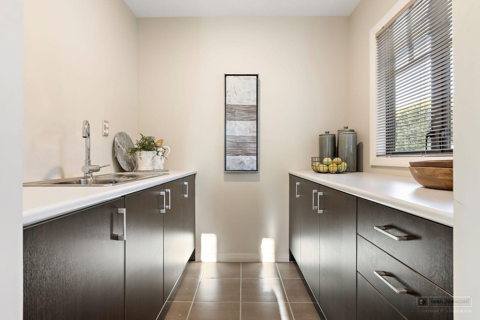 Slider image of 135B Hutchinson Road, Auckland