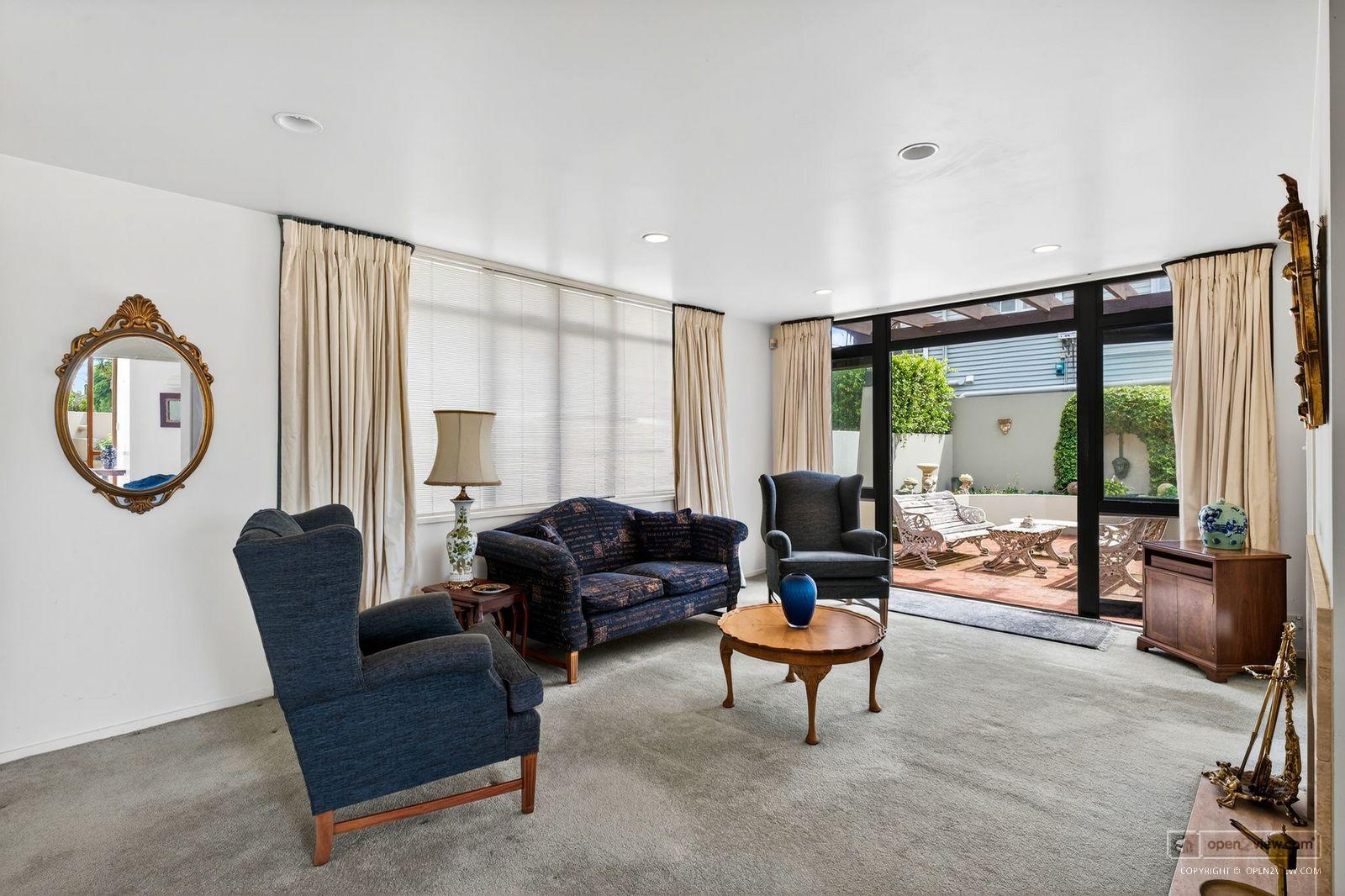 Slider image of 12A Saltburn Road, Auckland