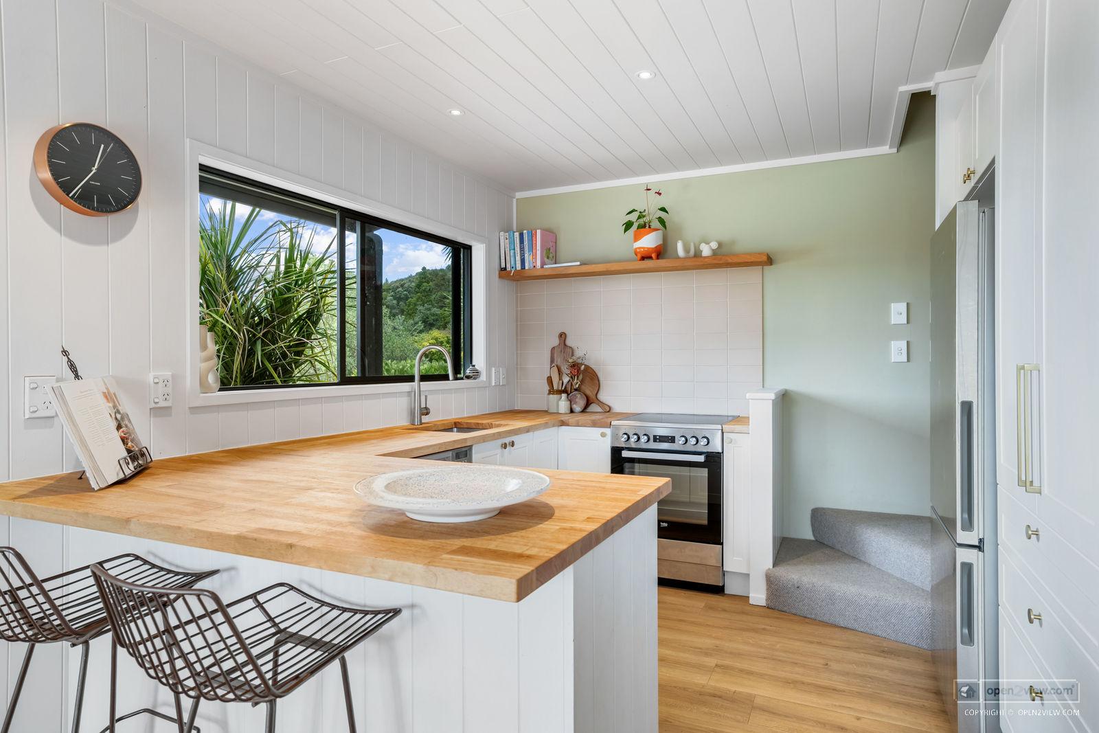 Slider image of 111 Waireka Place, Coromandel Peninsula