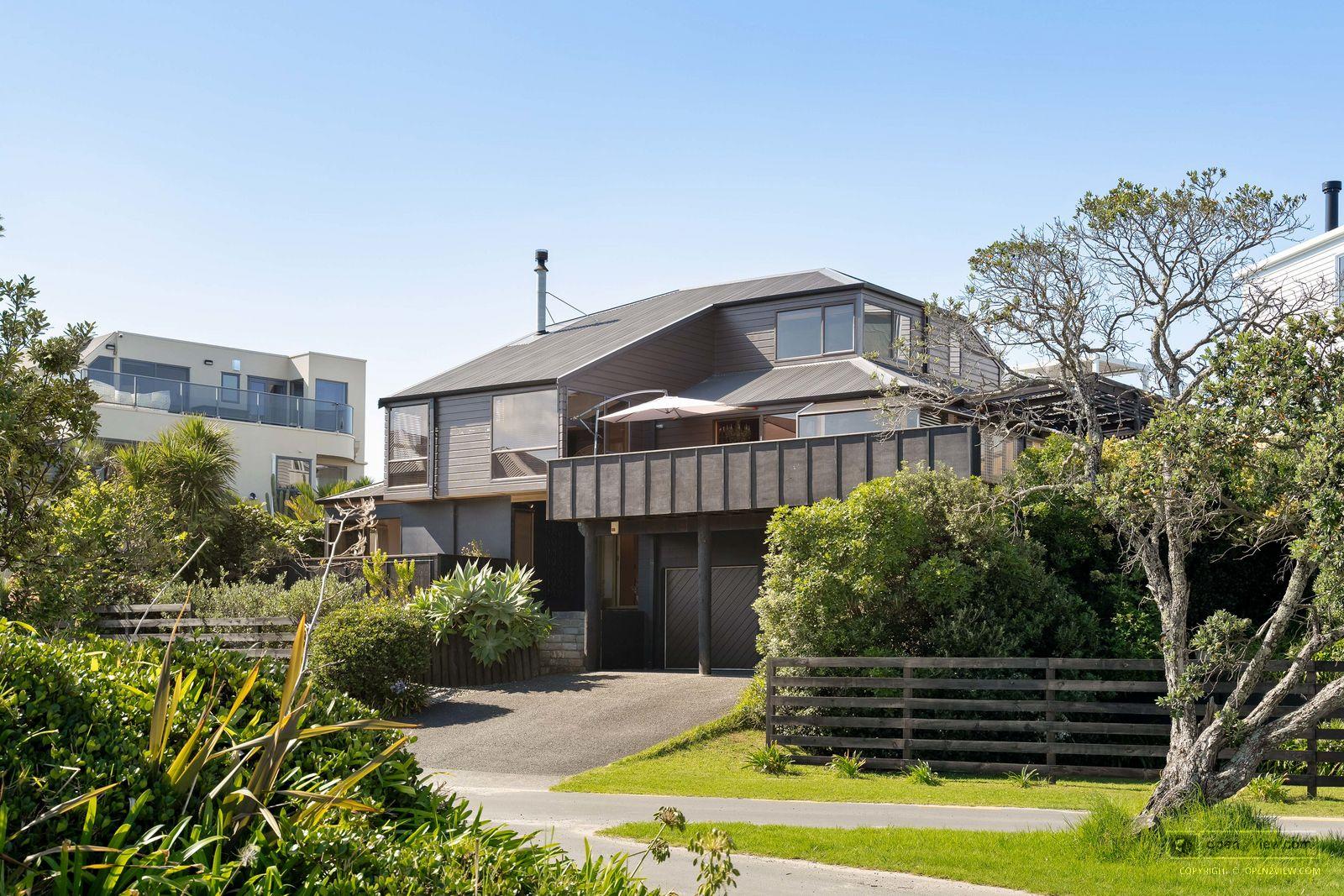 Slider image of 116 Saint Patricks Row, Coromandel Peninsula