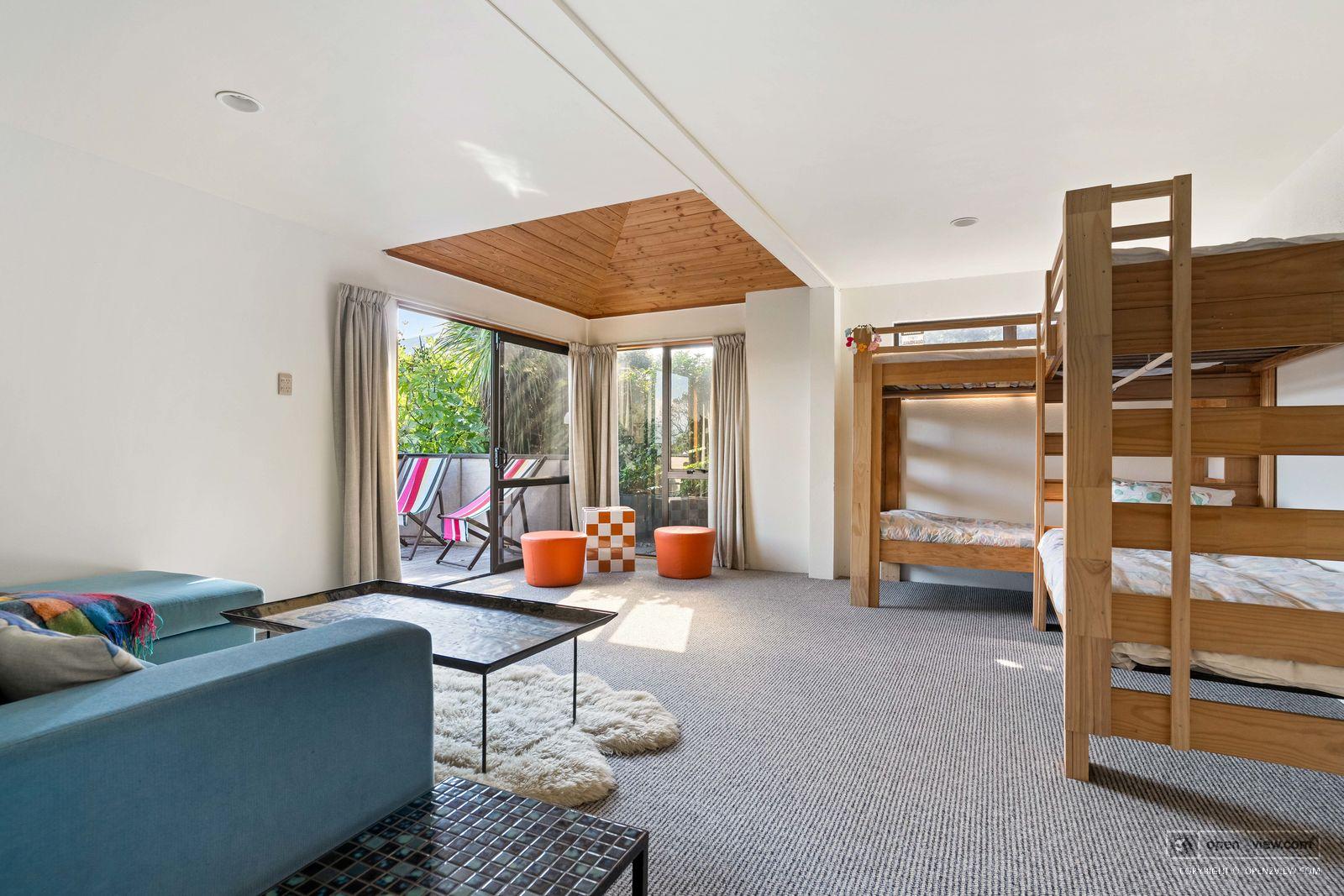 Slider image of 116 Saint Patricks Row, Coromandel Peninsula