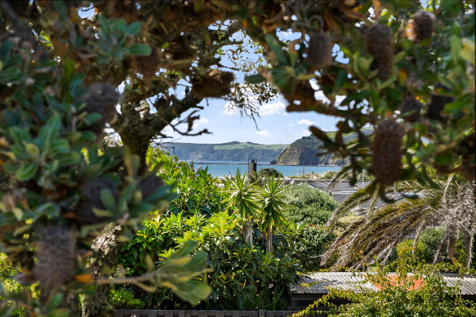Slider image of 6 Jane Gifford Place, Auckland