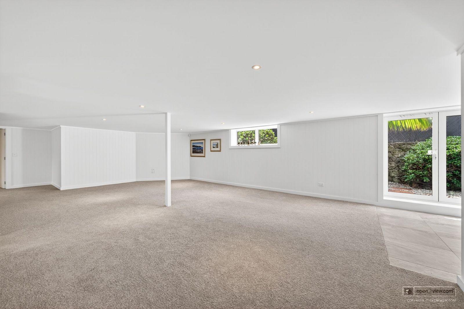 Slider image of 27 Muritai Road, Auckland