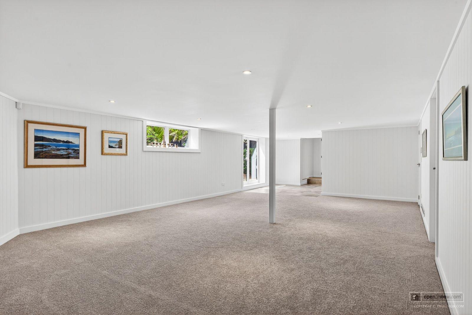 Slider image of 27 Muritai Road, Auckland