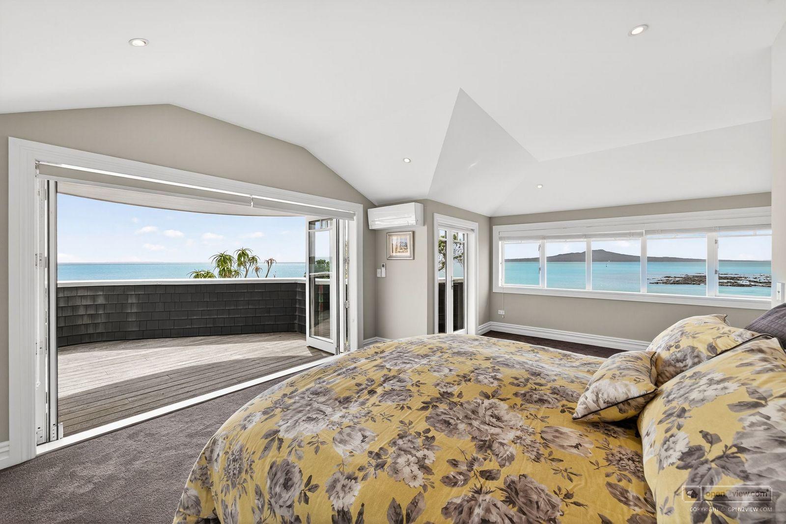 Slider image of 27 Muritai Road, Auckland
