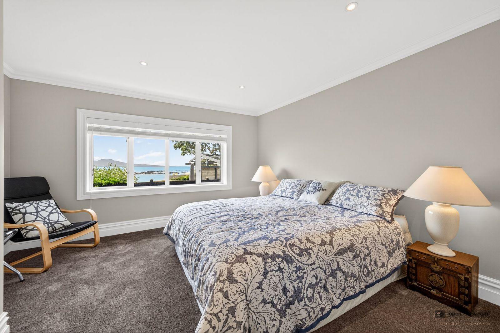 Slider image of 27 Muritai Road, Auckland
