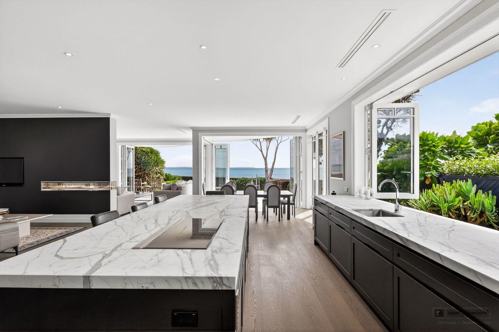 Slider image of 27 Muritai Road, Auckland