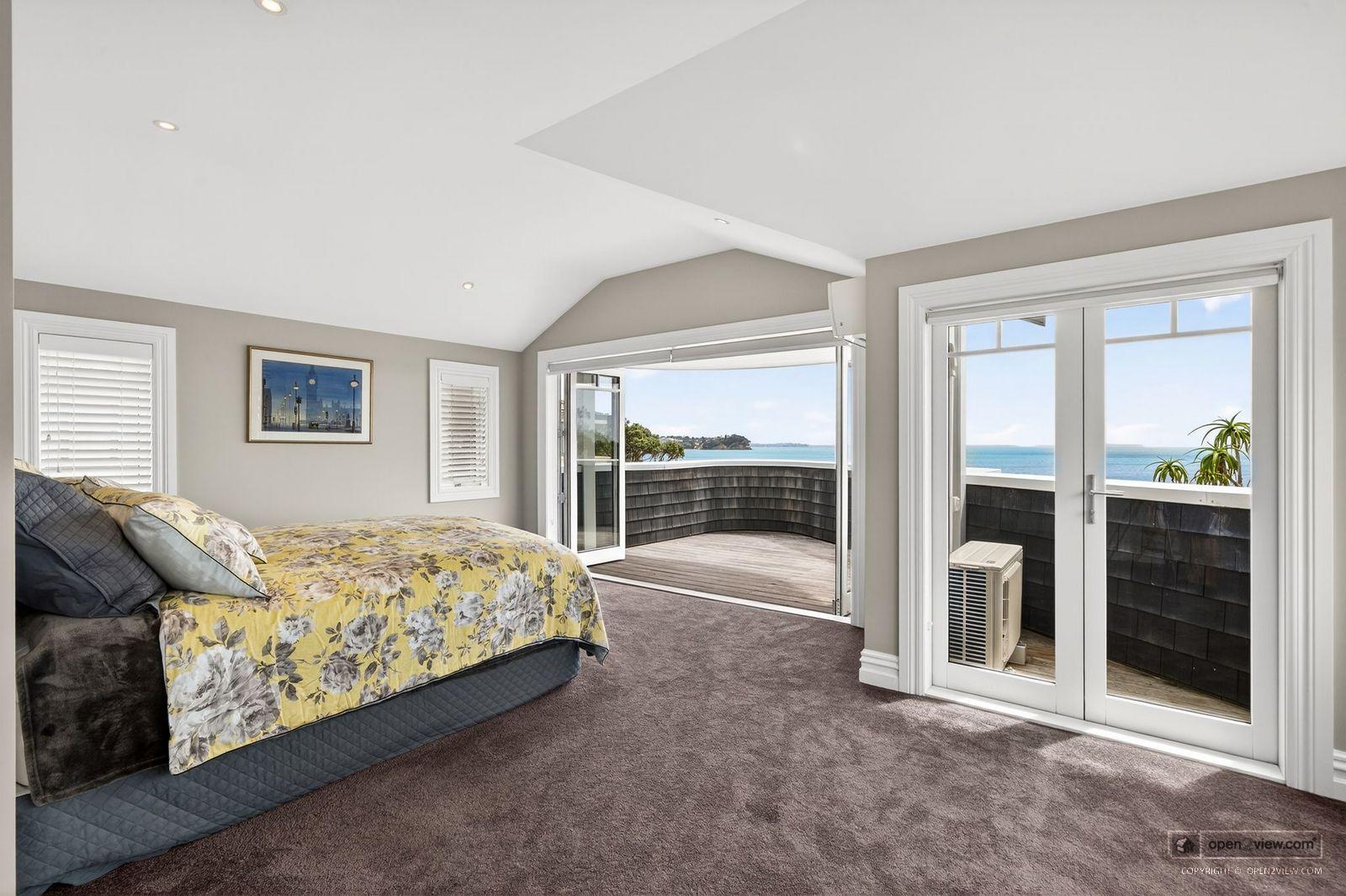 Slider image of 27 Muritai Road, Auckland
