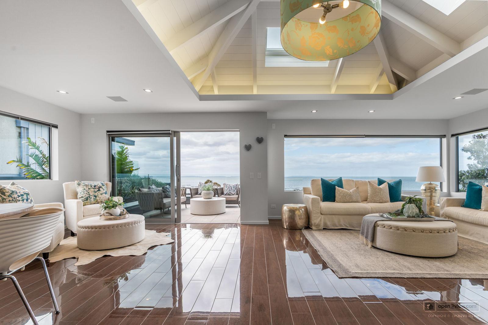 Slider image of 34 Muritai Road, Auckland