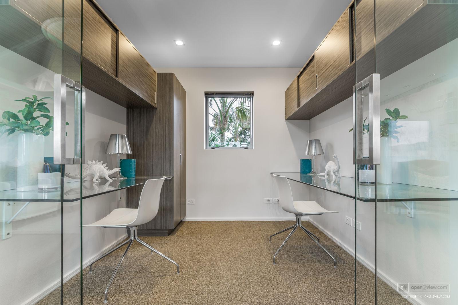 Slider image of 34 Muritai Road, Auckland