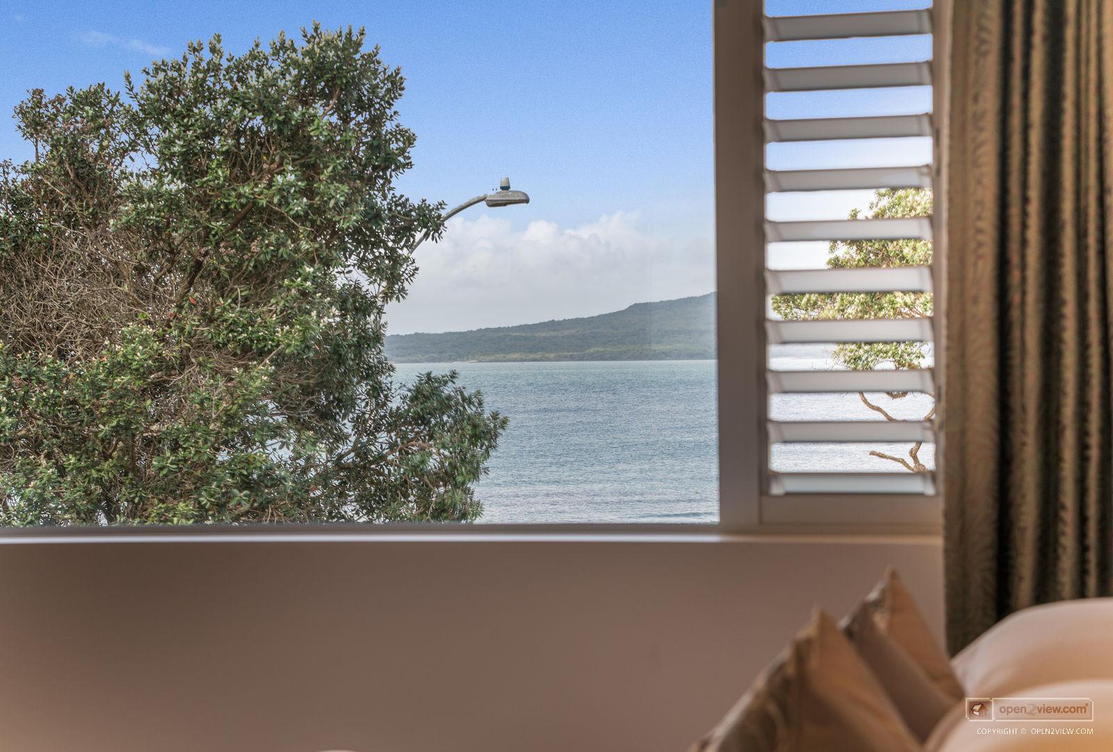 Slider image of 34 Muritai Road, Auckland