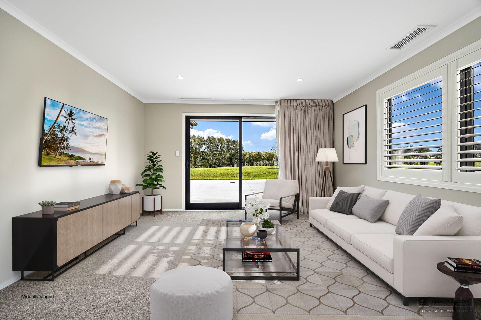 Slider image of 62 Dysart Lane, Auckland