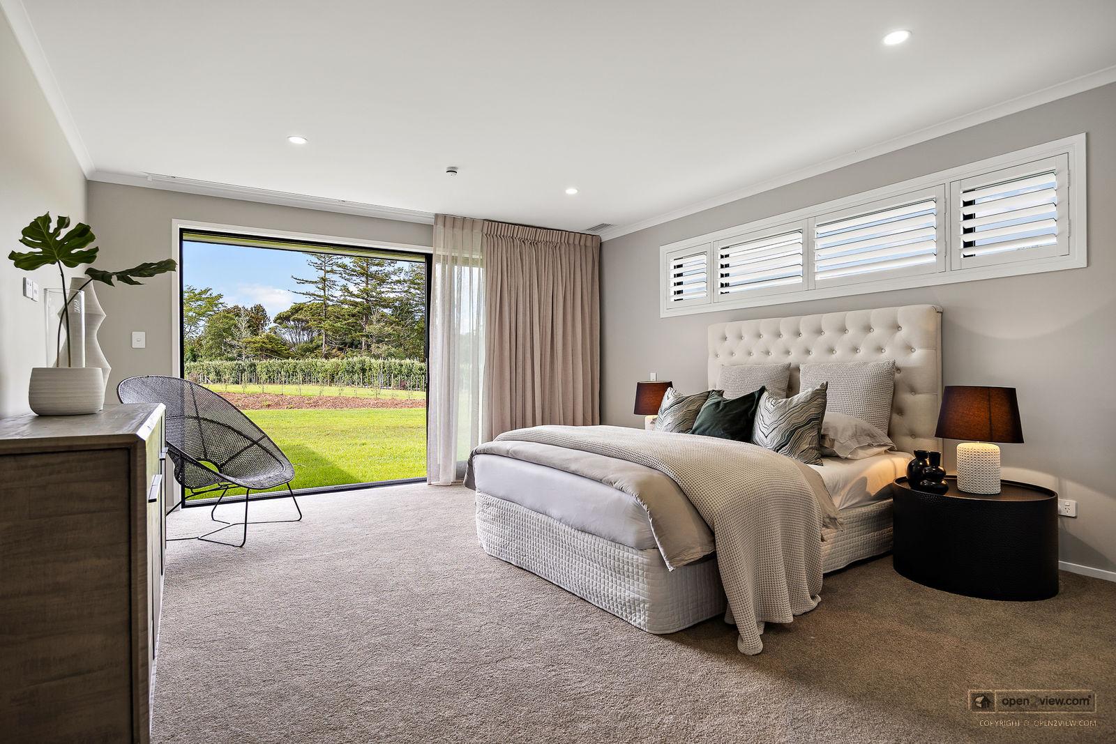 Slider image of 62 Dysart Lane, Auckland