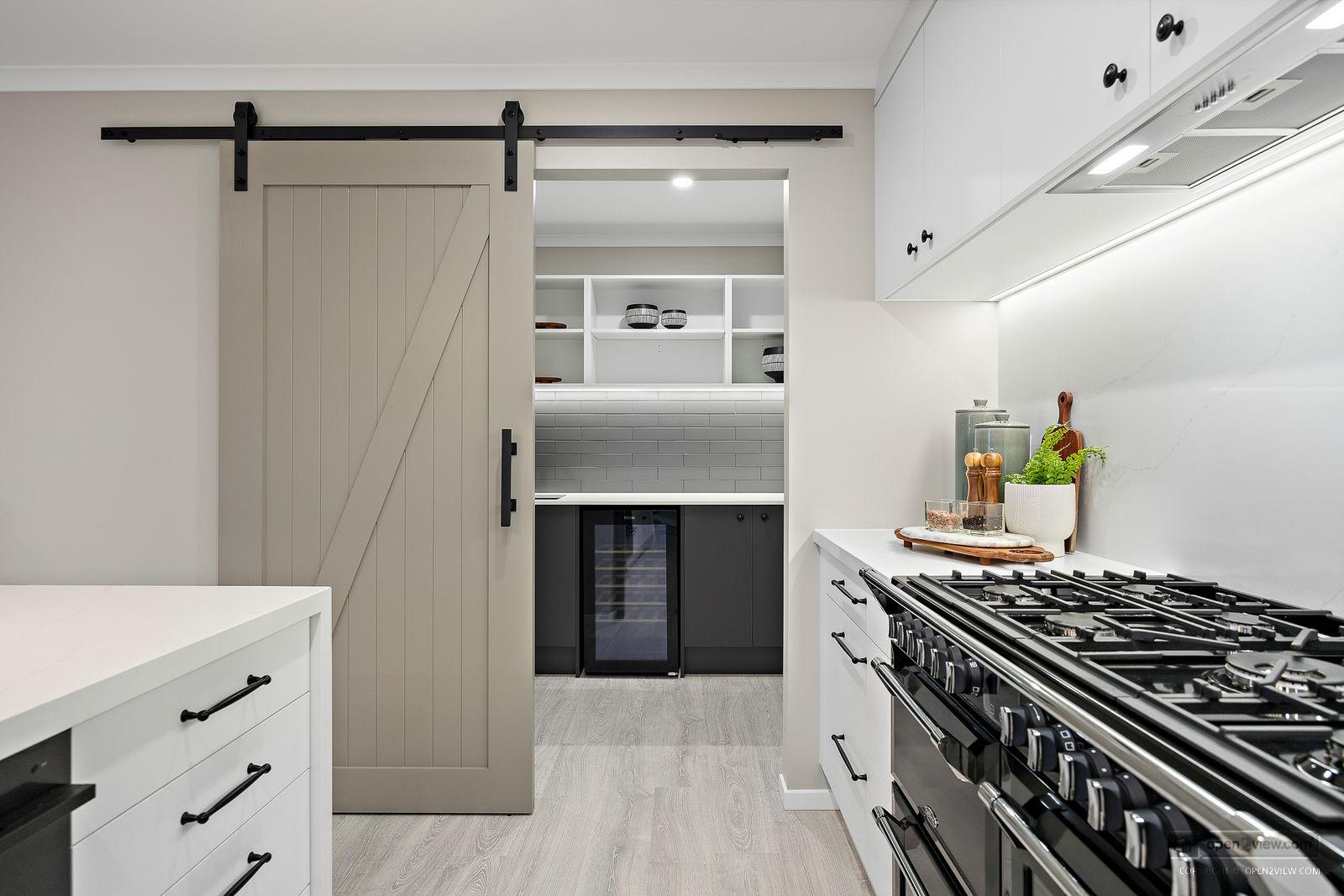 Slider image of 62 Dysart Lane, Auckland