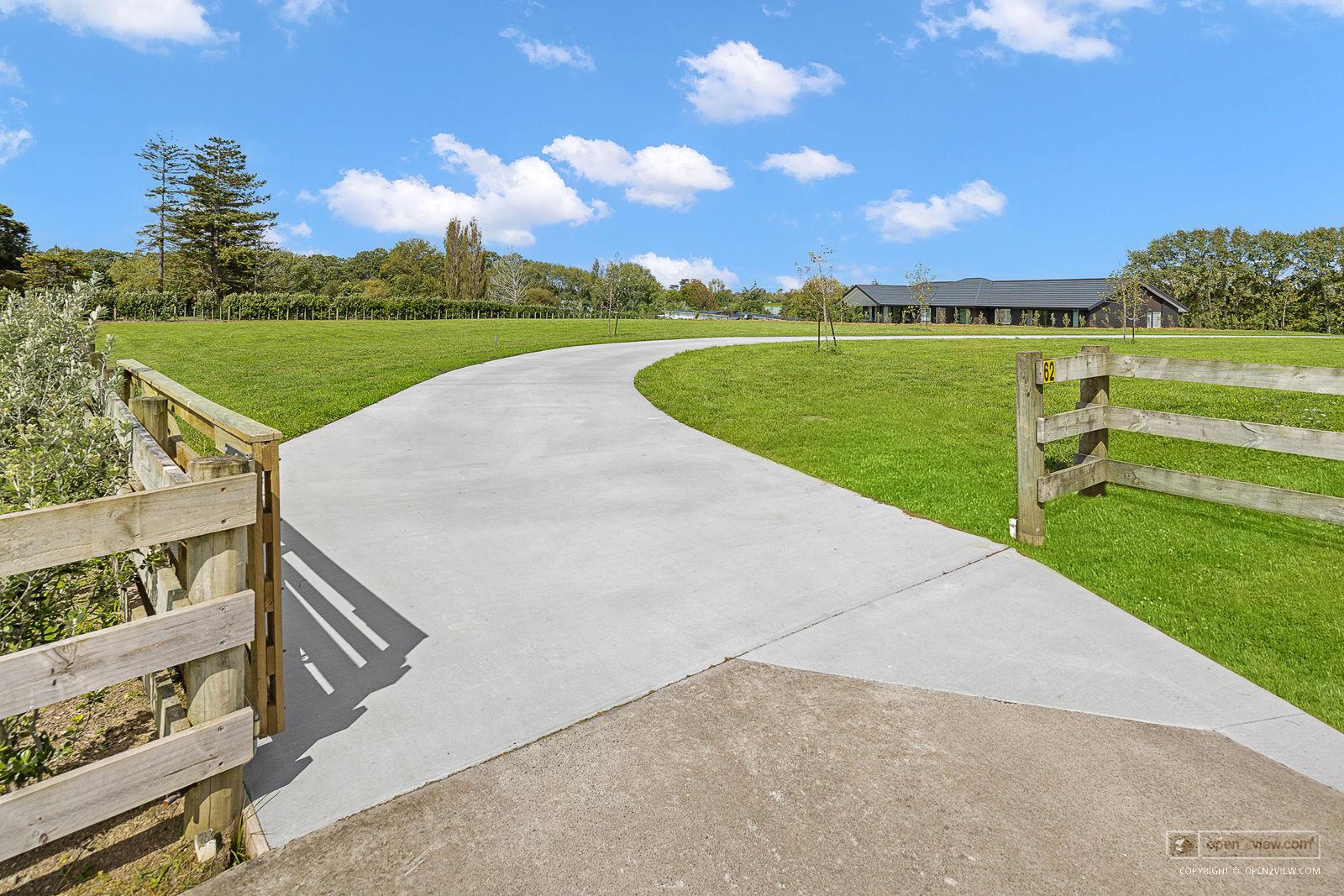 Slider image of 62 Dysart Lane, Auckland