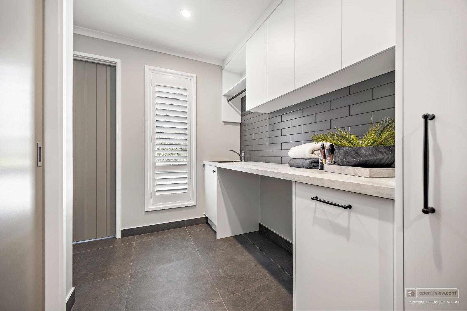 Slider image of 62 Dysart Lane, Auckland