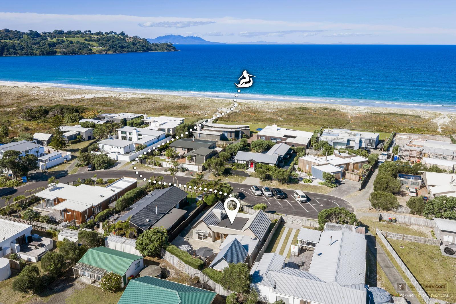 Slider image of 28 Success Court, Auckland