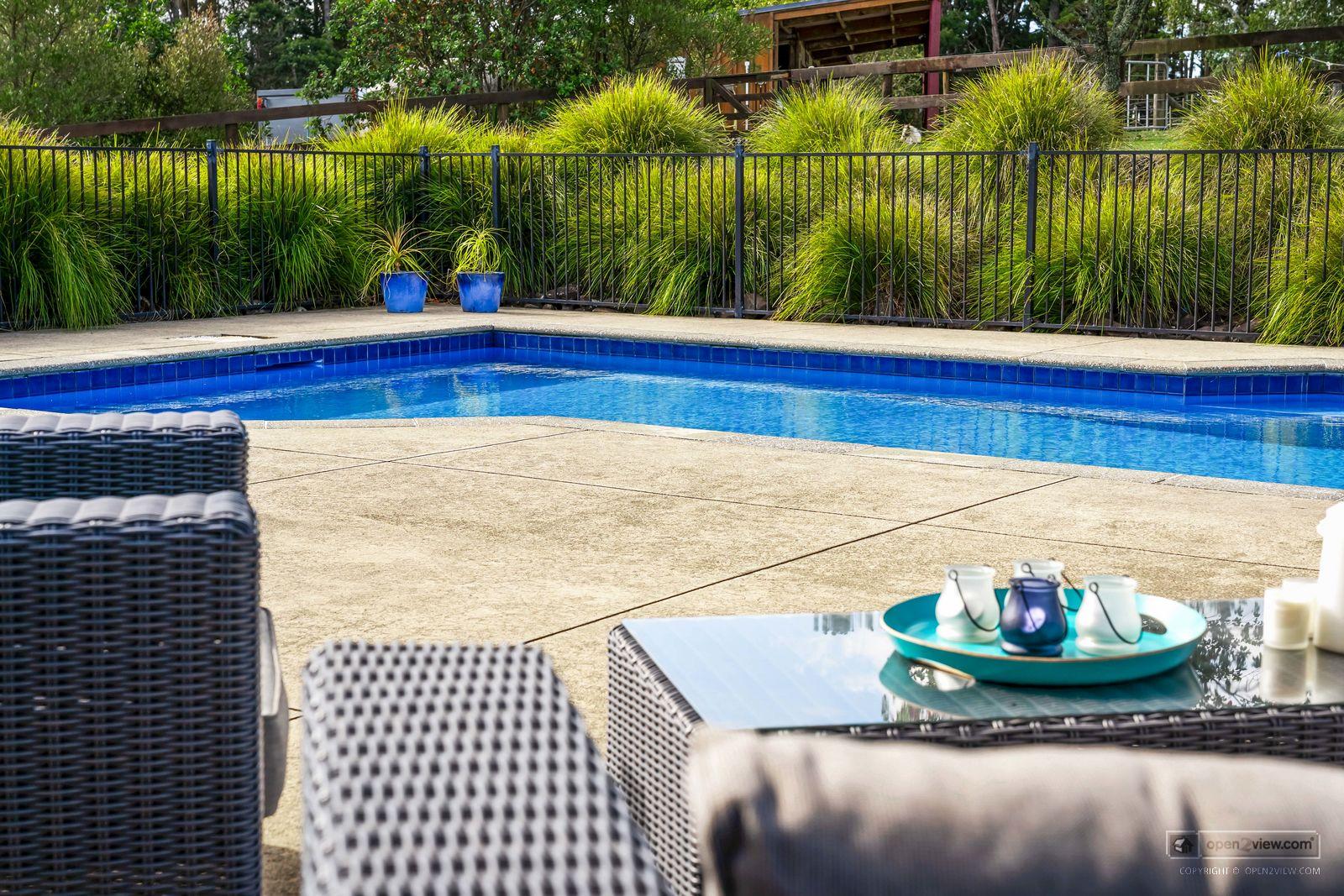 Slider image of 206 Trigg Road, Auckland