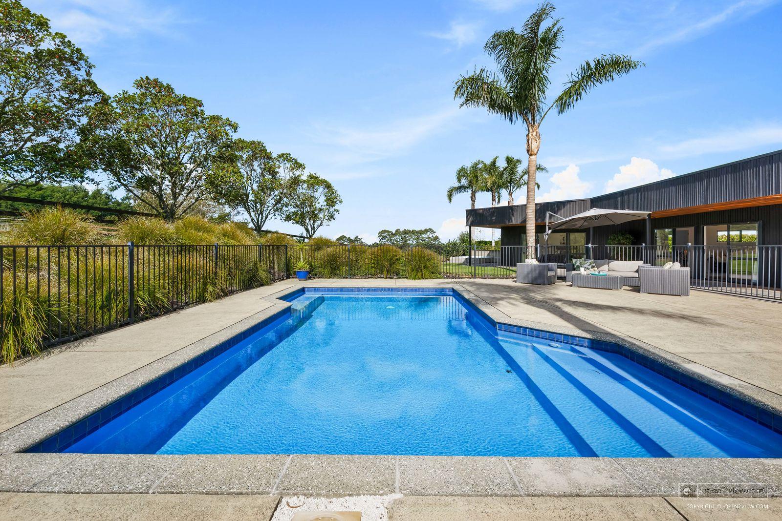 Slider image of 206 Trigg Road, Auckland