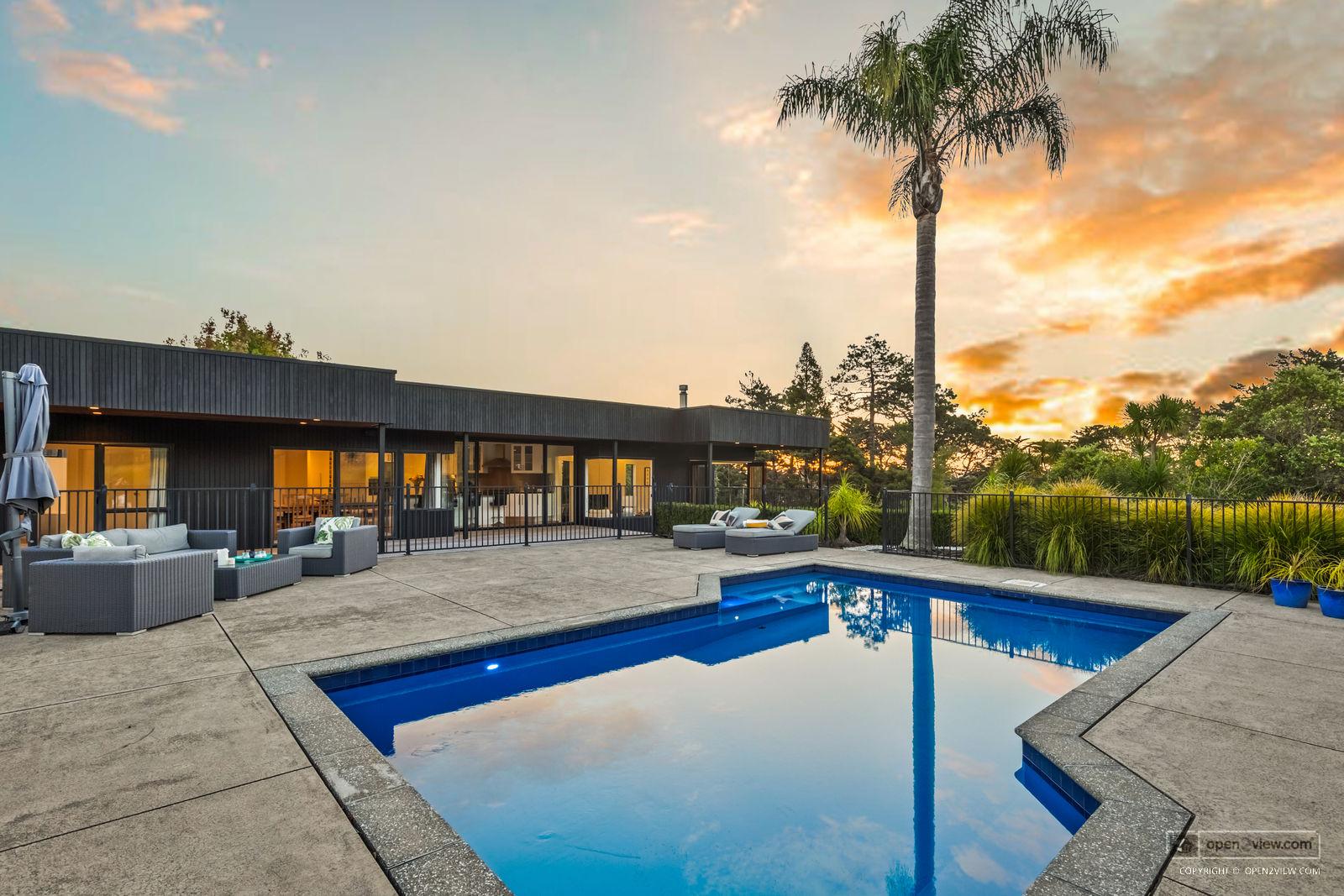 Slider image of 206 Trigg Road, Auckland