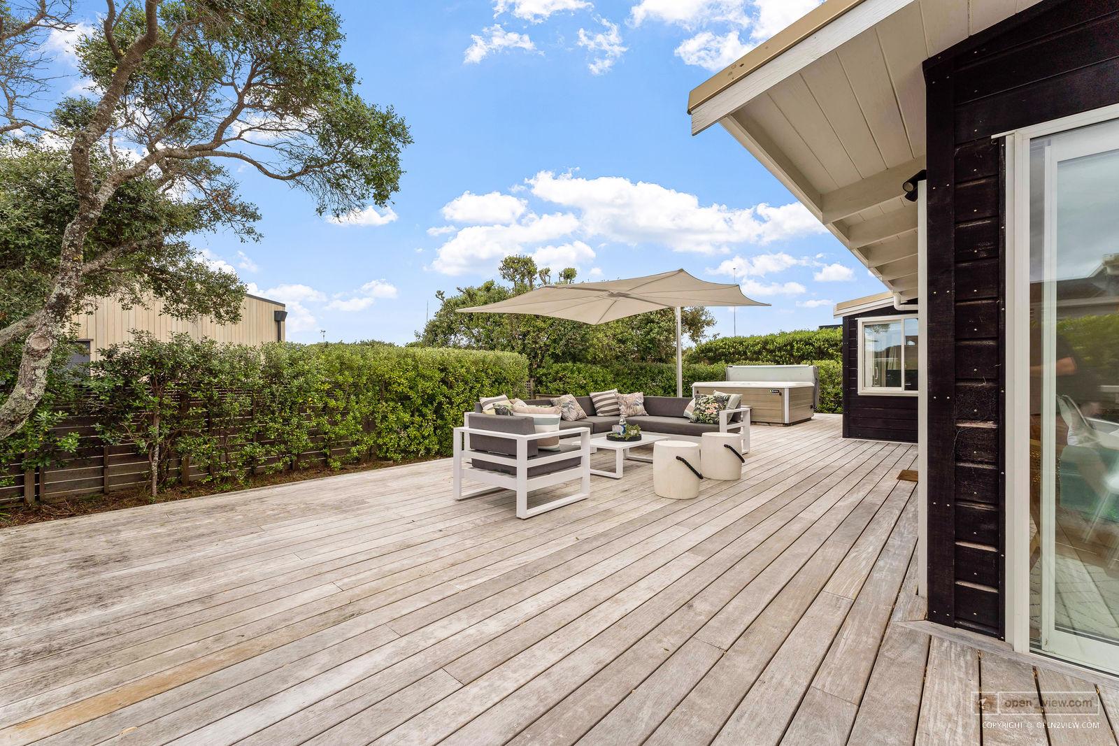 Slider image of 25 Esme Grove, Auckland