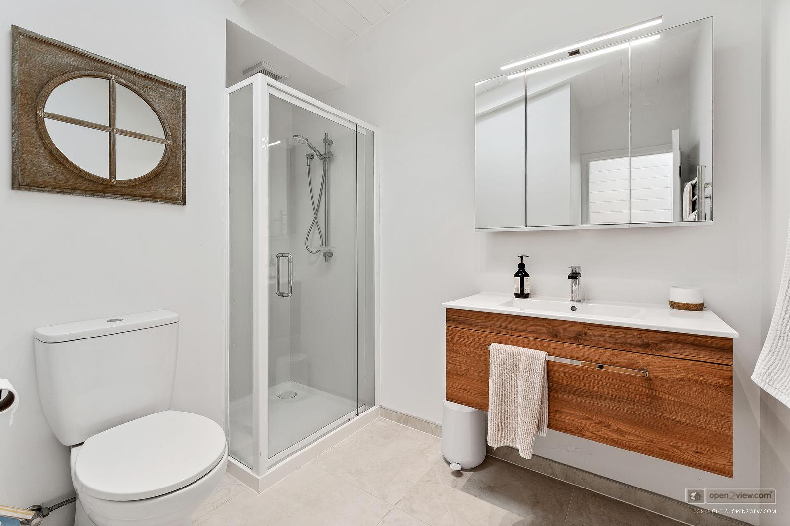 Slider image of 25 Esme Grove, Auckland