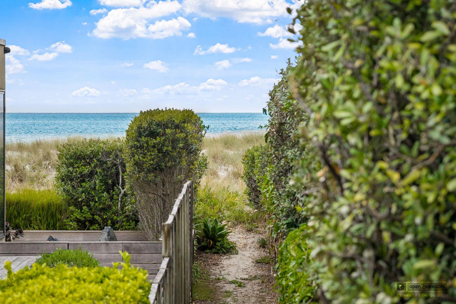 Slider image of 25 Esme Grove, Auckland