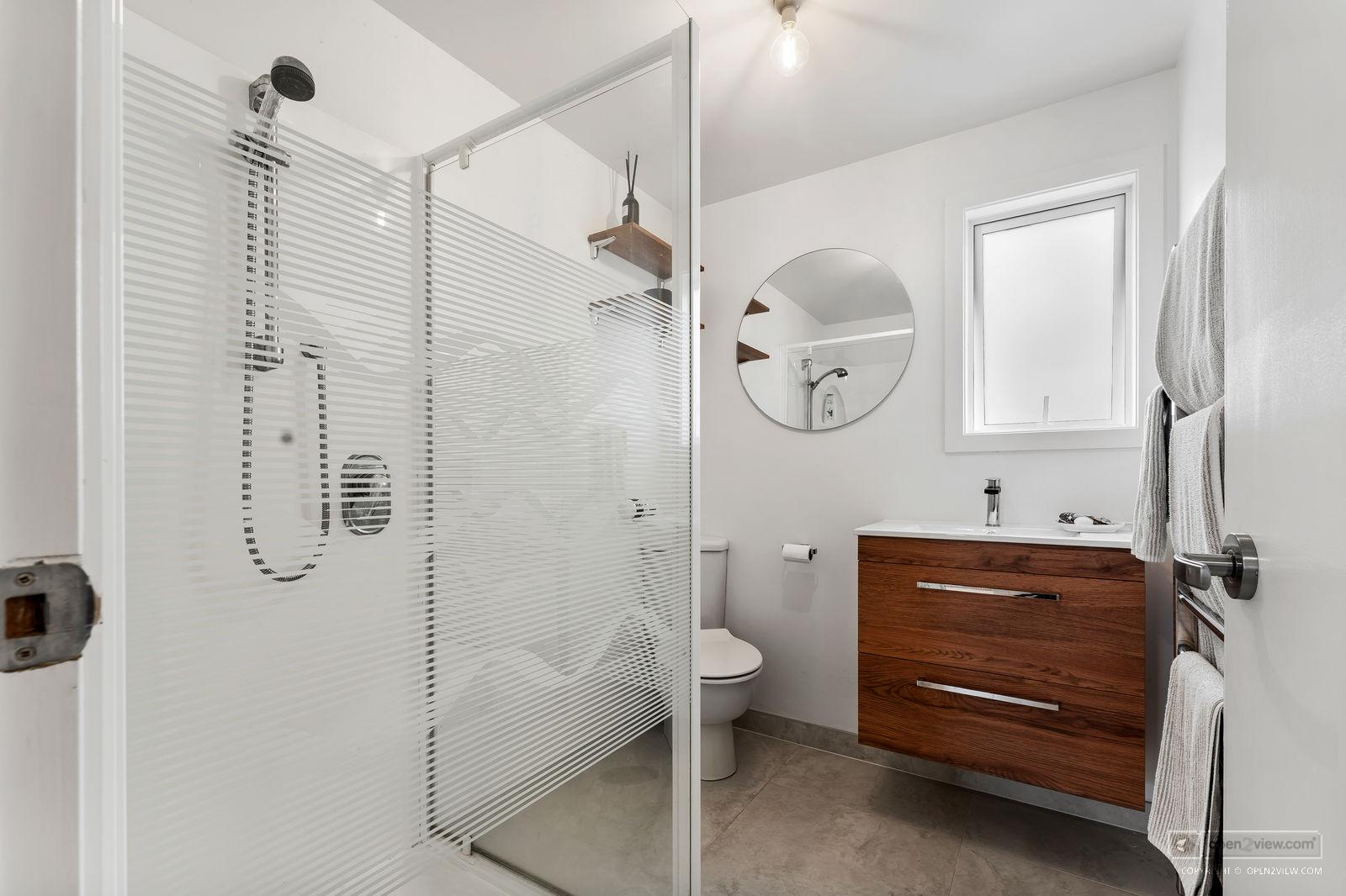 Slider image of 25 Esme Grove, Auckland