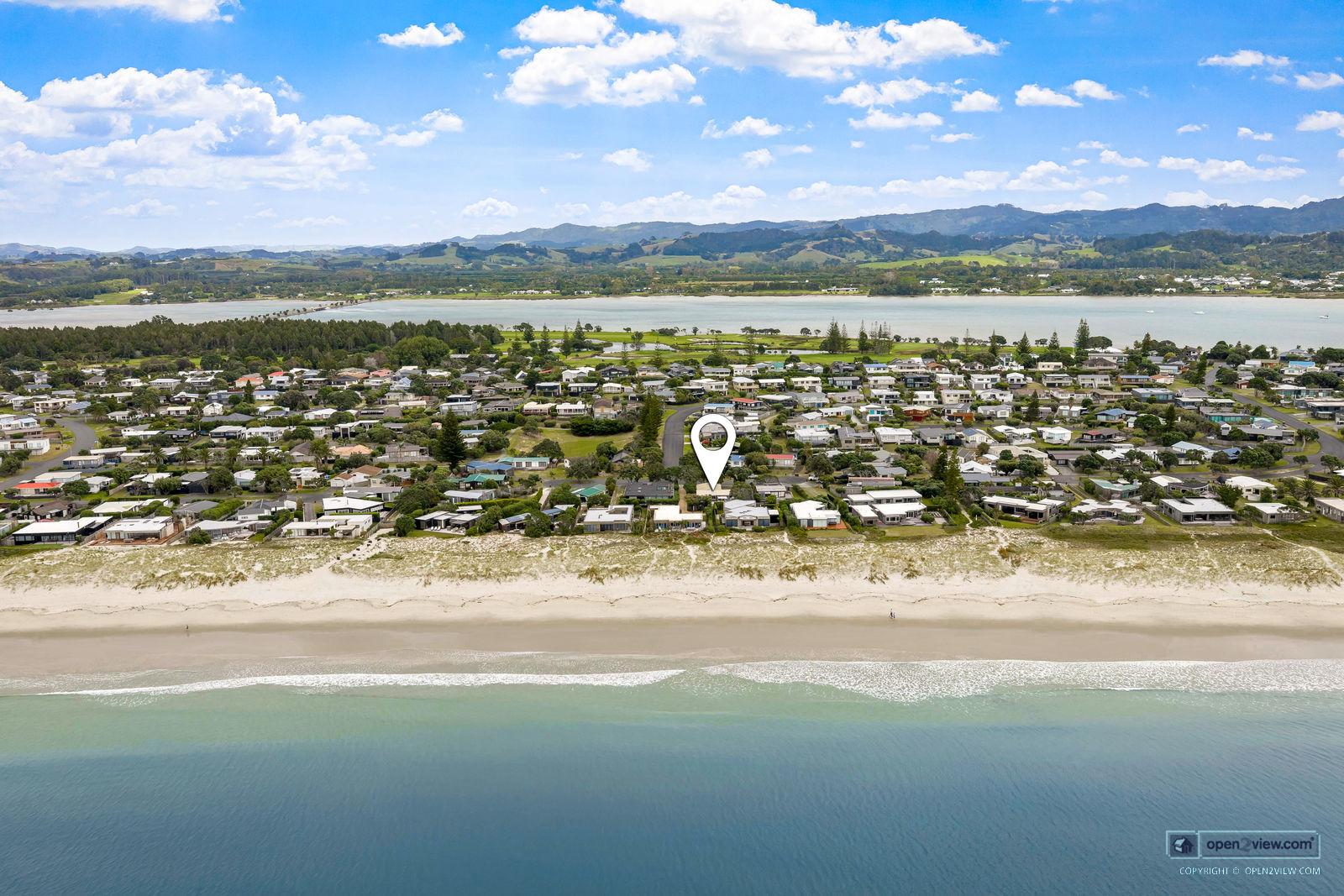 Slider image of 25 Esme Grove, Auckland