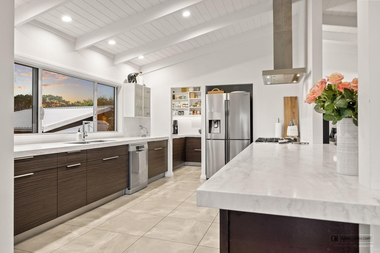 Slider image of 145 Hanham Road, Auckland