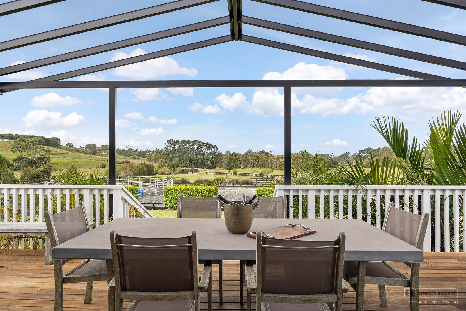 Slider image of 145 Hanham Road, Auckland