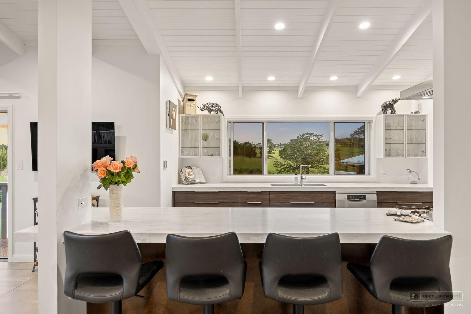 Slider image of 145 Hanham Road, Auckland