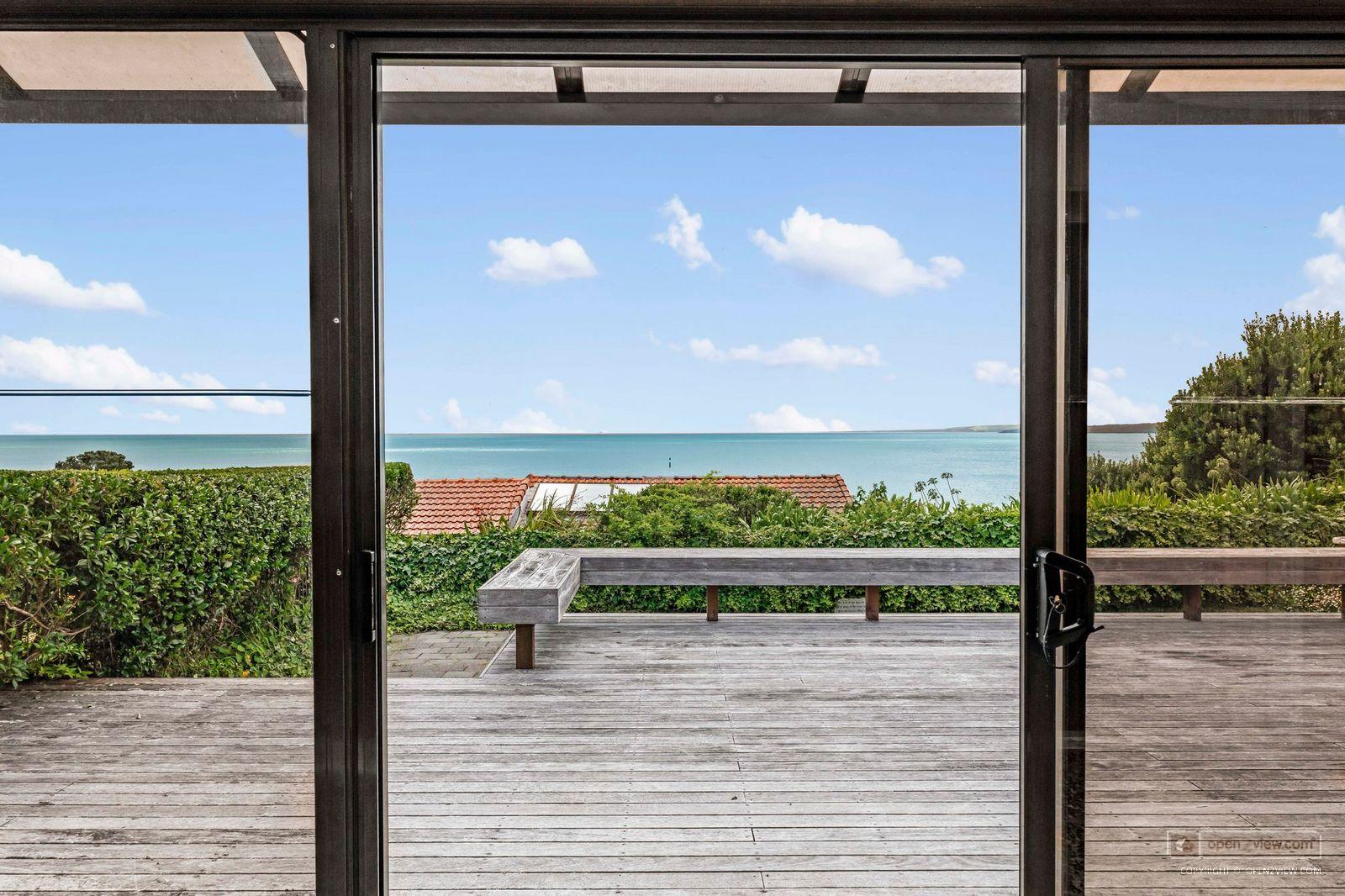 Slider image of 2/35 Kitchener Road, Auckland