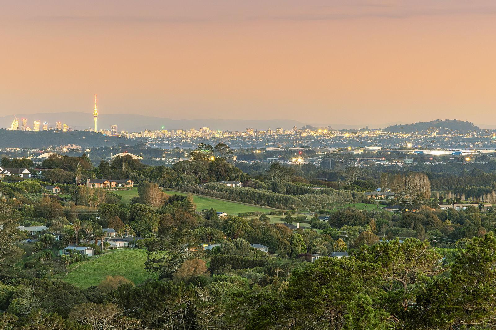 Slider image of 55 Pinetone Road, Auckland
