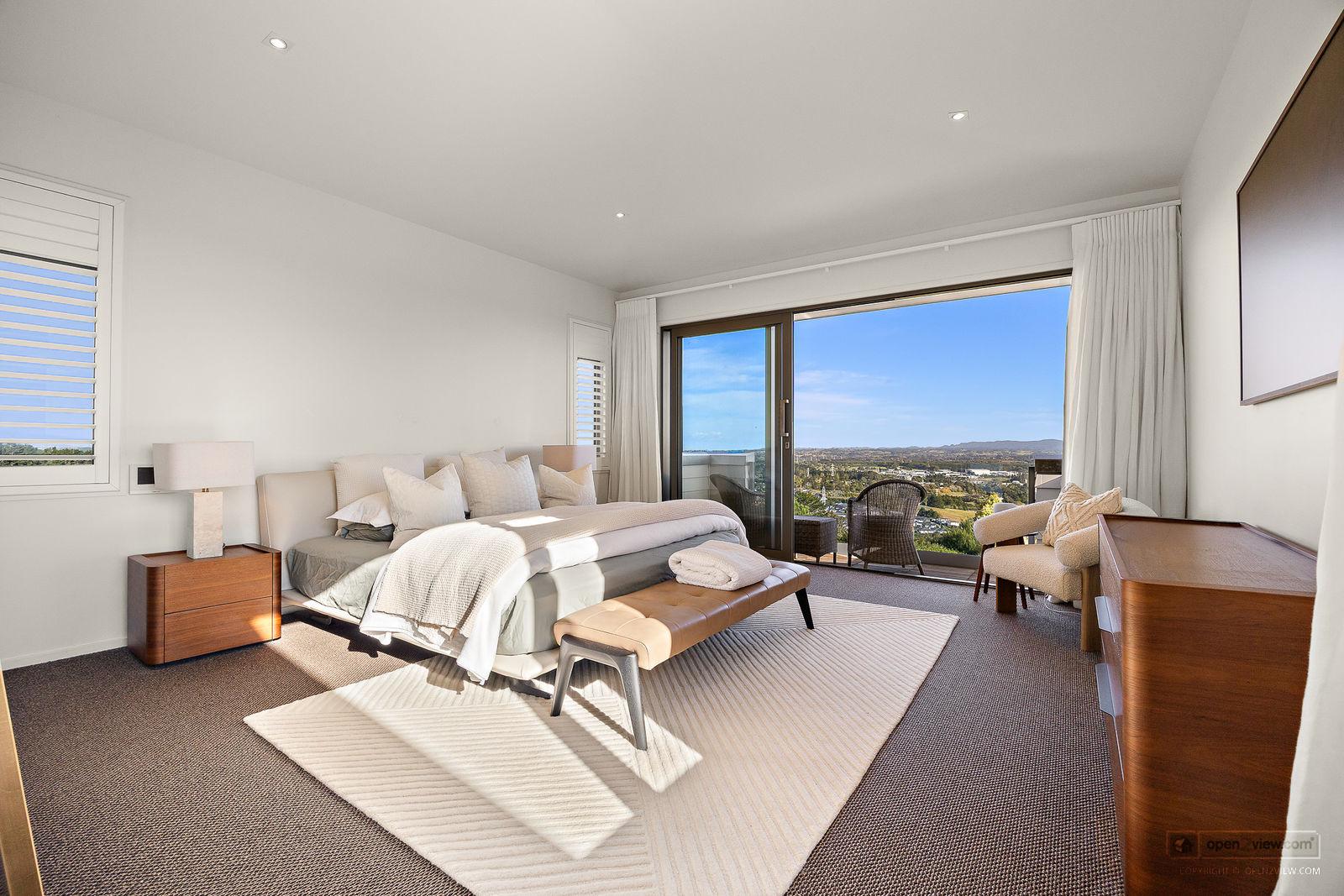 Slider image of 55 Pinetone Road, Auckland