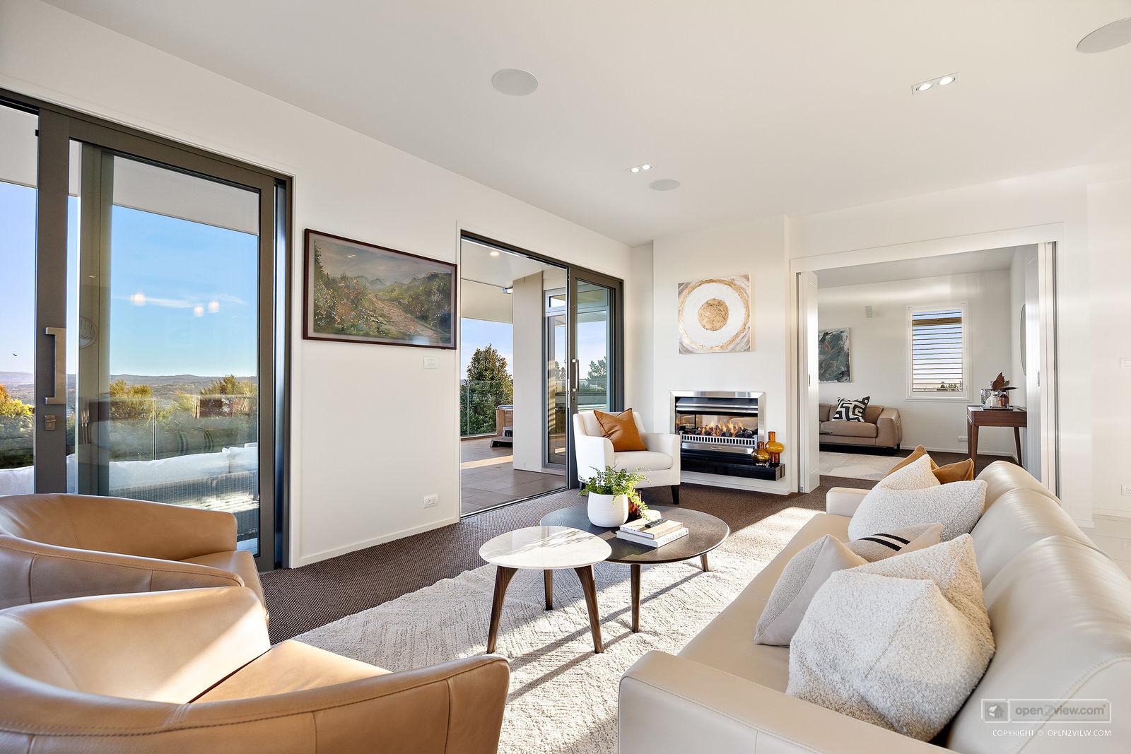 Slider image of 55 Pinetone Road, Auckland