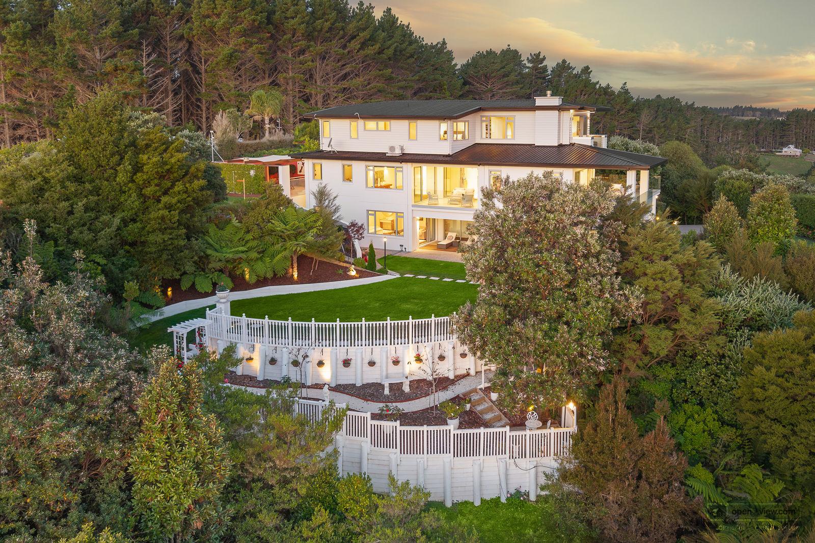 Featured image of 55 Pinetone Road, Auckland