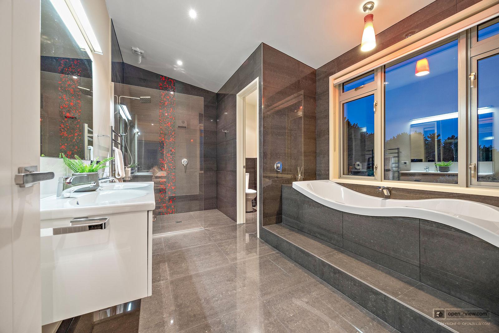 Slider image of 55 Pinetone Road, Auckland