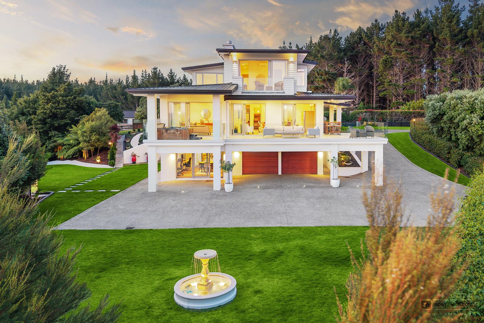 Slider image of 55 Pinetone Road, Auckland